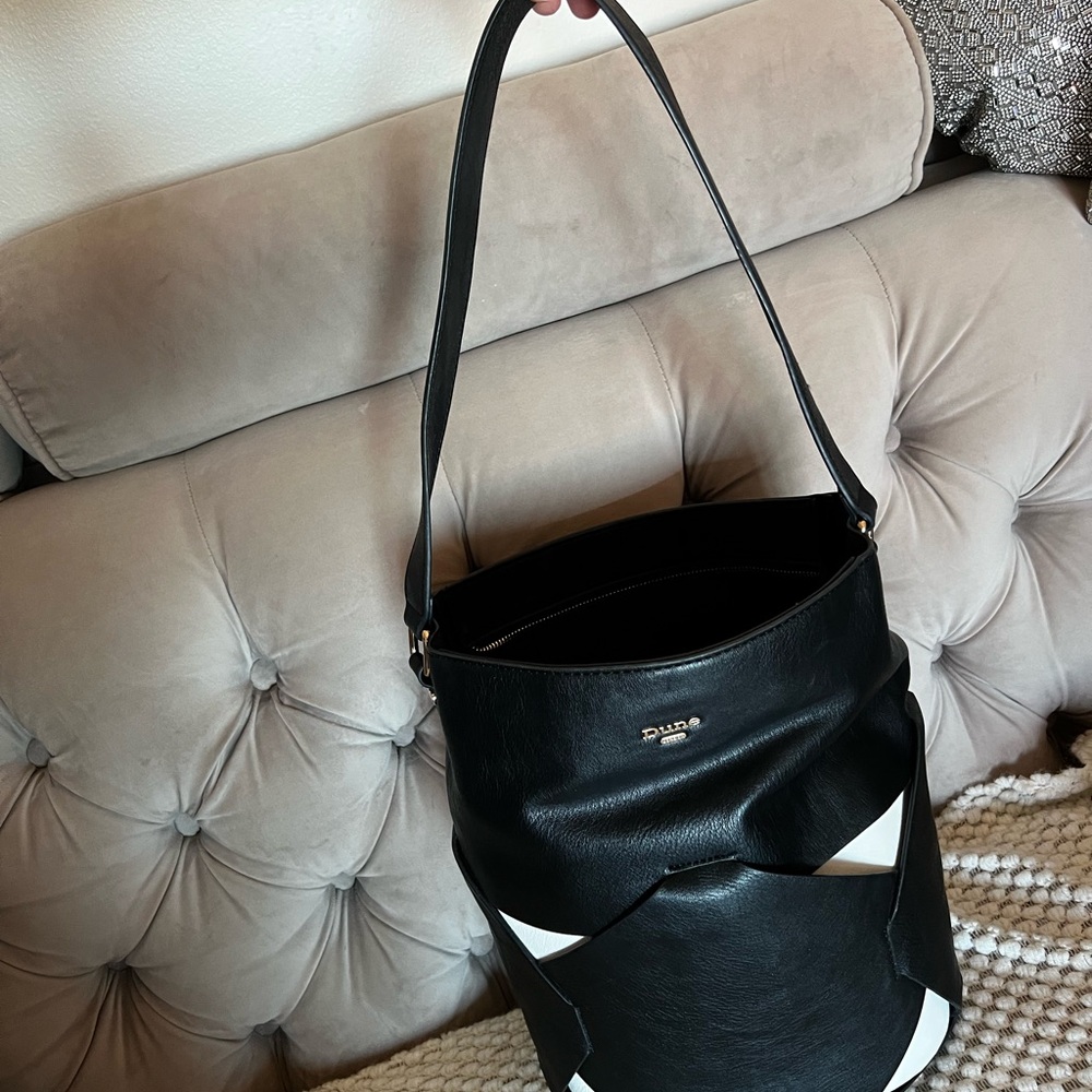 Leather bag